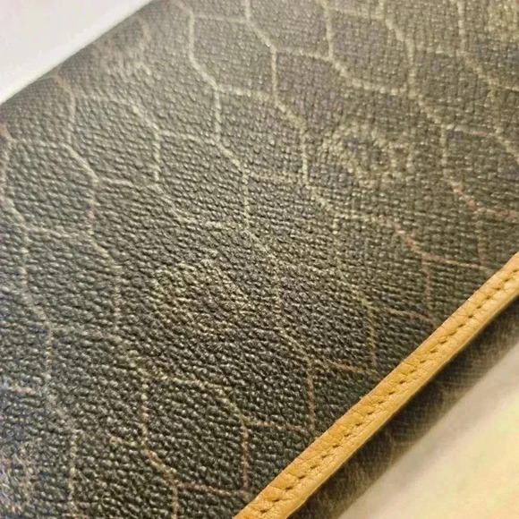 Dior honeycomb pattern Wallet - Picture 6 of 14